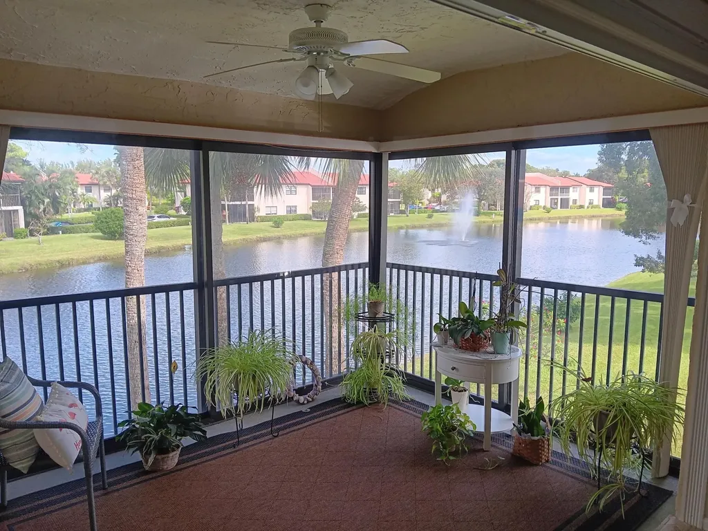 8045 Eastlake Drive Boca Raton FL 33433