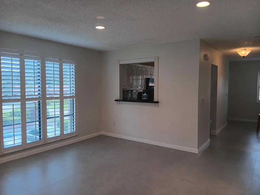 8045 Eastlake Drive Boca Raton FL 33433
