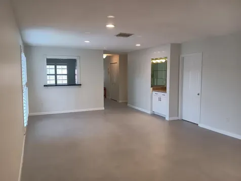 8045 Eastlake Drive Boca Raton FL 33433
