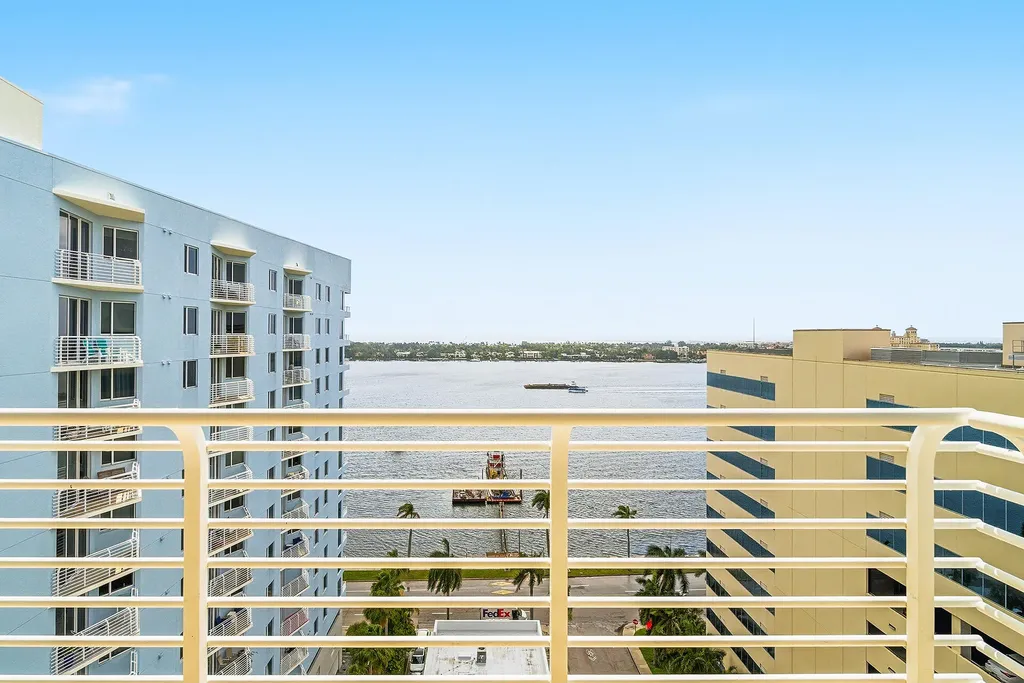 1551 N Flagler Drive West Palm Beach FL 33401