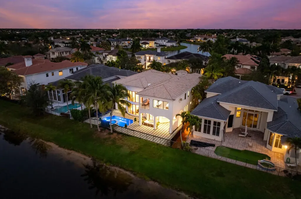 17545 Middlebrook Way Boca Raton FL 33496