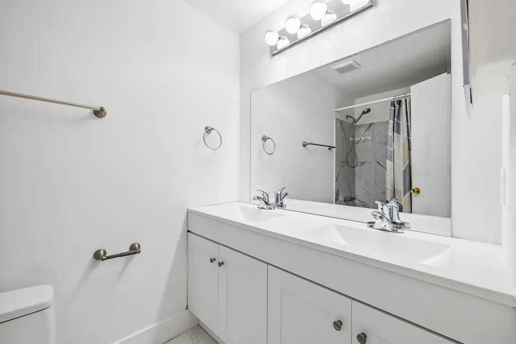 941 Crystal Lake Drive Deerfield Beach FL 33064
