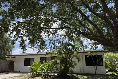 4250 NE 12th Avenue Pompano Beach FL 33064