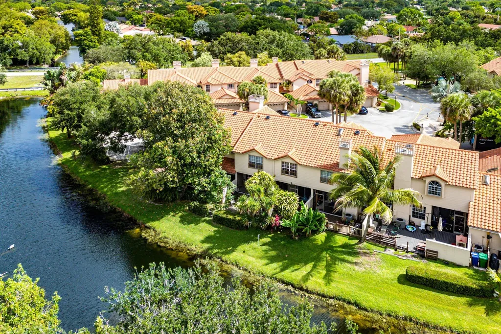 10876 Cypress Glen Drive Coral Springs FL 33071