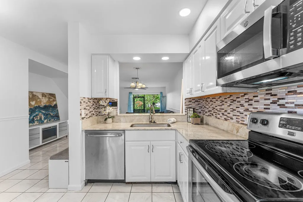 10876 Cypress Glen Drive Coral Springs FL 33071