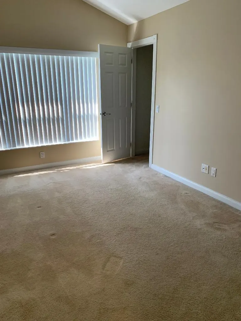1176 Pinewood Lake Court Greenacres FL 33415