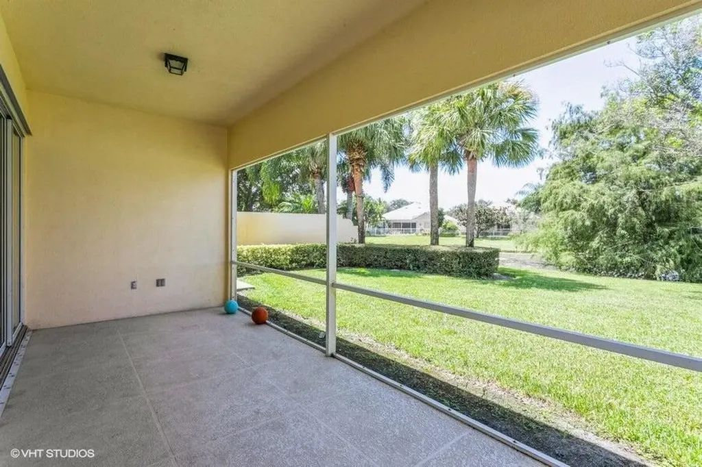 170 Euphrates Circle Palm Beach Gardens FL 33410