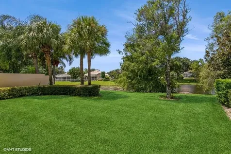 170 Euphrates Circle Palm Beach Gardens FL 33410
