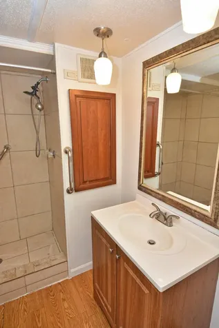 8400 SE Eagle Avenue Hobe Sound FL 33455