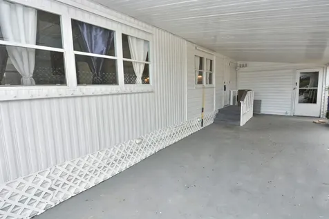 8400 SE Eagle Avenue Hobe Sound FL 33455