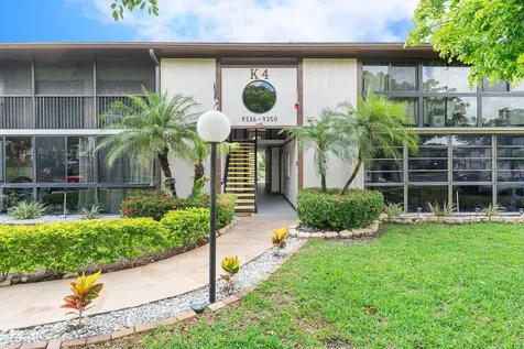 9342 S Belfort Circle Tamarac FL 33321