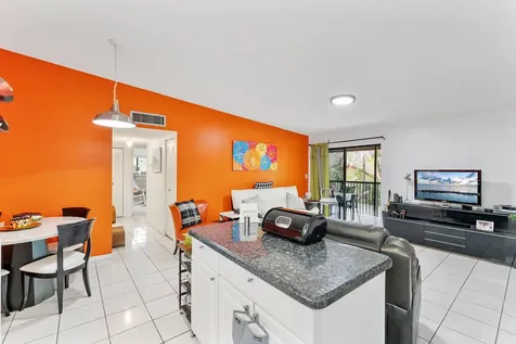 9342 S Belfort Circle Tamarac FL 33321