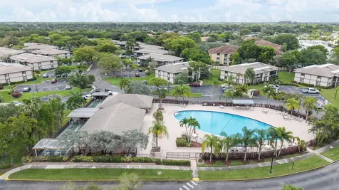 9342 S Belfort Circle Tamarac FL 33321