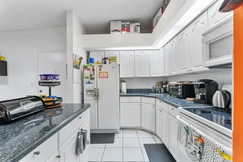 9342 S Belfort Circle Tamarac FL 33321