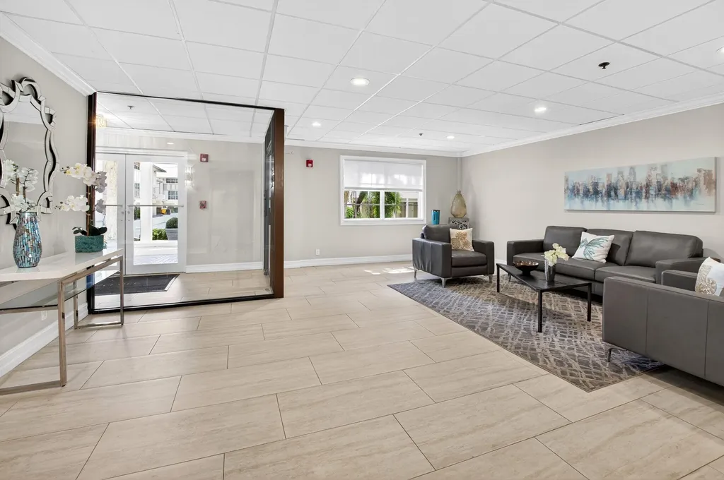 950 De Soto Road Boca Raton FL 33432