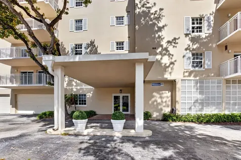 950 De Soto Road Boca Raton FL 33432