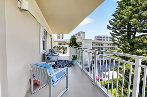 950 De Soto Road Boca Raton FL 33432