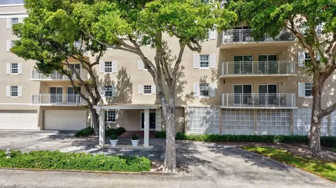 950 De Soto Road Boca Raton FL 33432