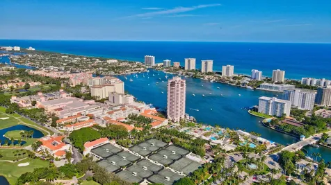 950 De Soto Road Boca Raton FL 33432