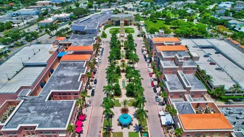 950 De Soto Road Boca Raton FL 33432