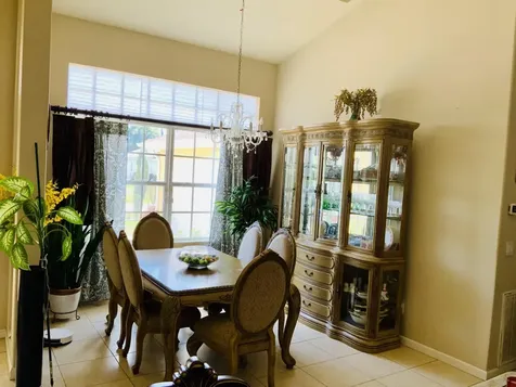 485 SW Dagget Avenue Port St Lucie FL 34953