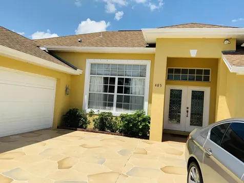 485 SW Dagget Avenue Port St Lucie FL 34953