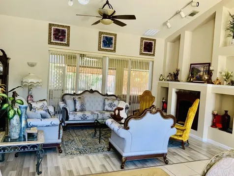 485 SW Dagget Avenue Port St Lucie FL 34953