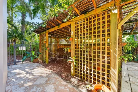 829 Coconut Drive Fort Lauderdale FL 33315