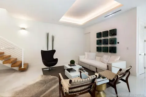 3123 Elizabeth Street Miami FL 33133