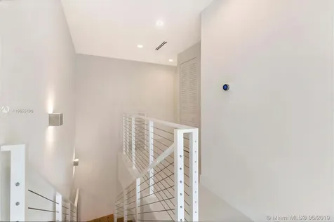 3123 Elizabeth Street Miami FL 33133