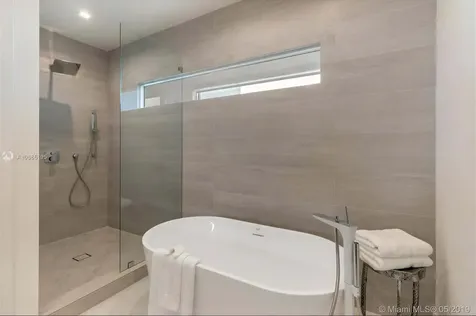 3123 Elizabeth Street Miami FL 33133