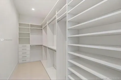3123 Elizabeth Street Miami FL 33133