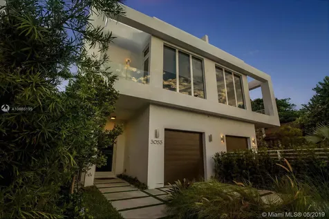 3123 Elizabeth Street Miami FL 33133
