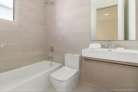 3123 Elizabeth Street Miami FL 33133