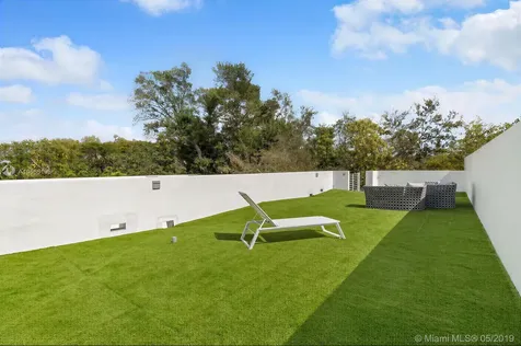 3123 Elizabeth Street Miami FL 33133