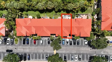 128 Lake Monterey Circle Boynton Beach FL 33426