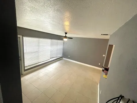 571 Sioux Road Lantana FL 33462