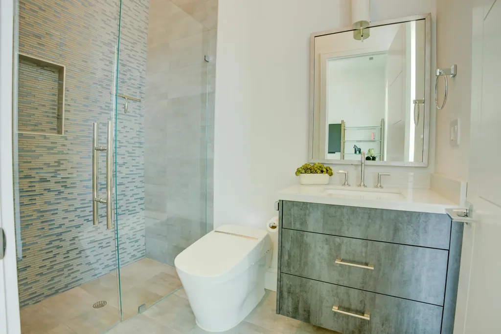 2801 NE 36th Street Lighthouse Point FL 33064
