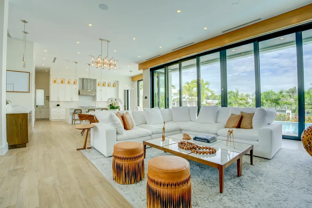 2801 NE 36th Street Lighthouse Point FL 33064