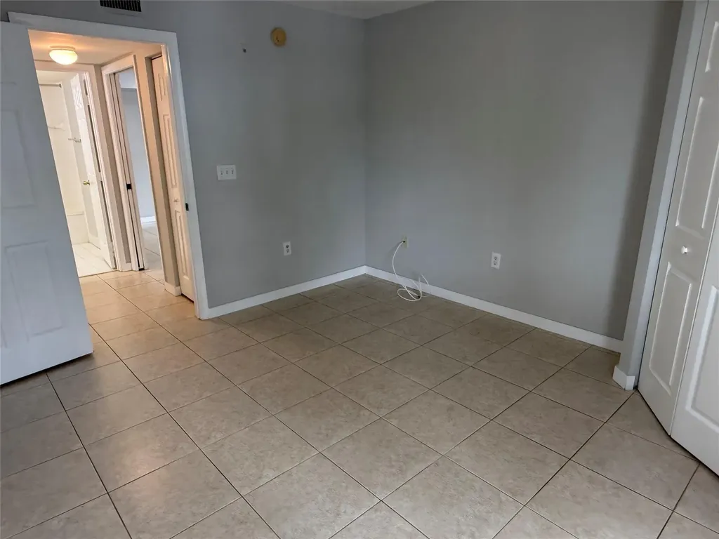 11165 SW 6th Street Pembroke Pines FL 33025