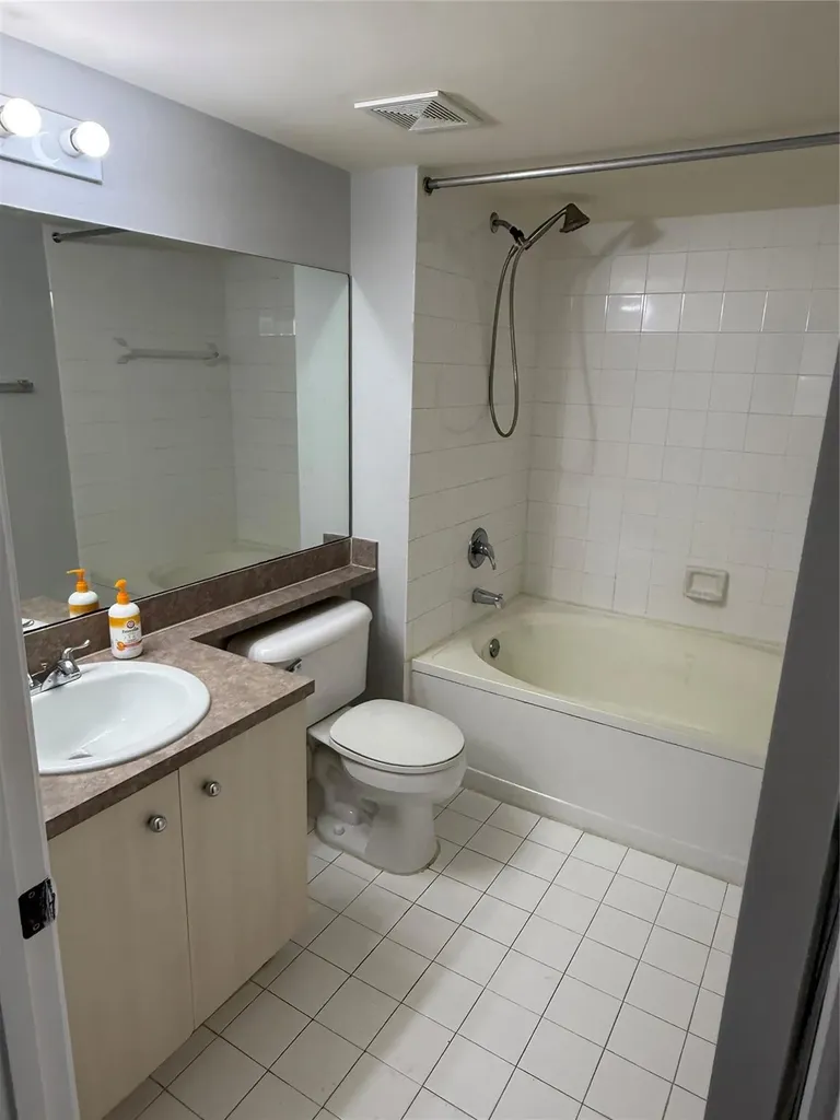11165 SW 6th Street Pembroke Pines FL 33025