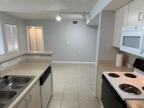 11165 SW 6th Street Pembroke Pines FL 33025
