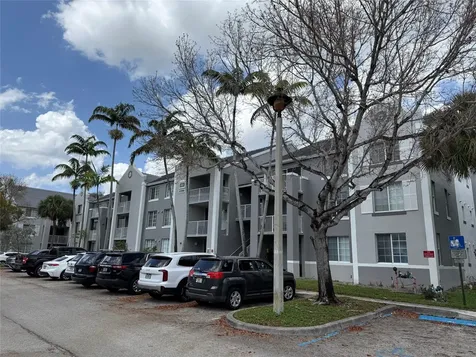 11165 SW 6th Street Pembroke Pines FL 33025