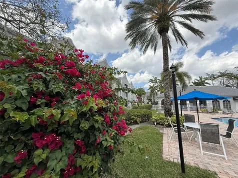 11165 SW 6th Street Pembroke Pines FL 33025