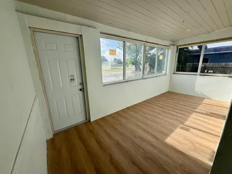 2513 Avenue E Riviera Beach FL 33404