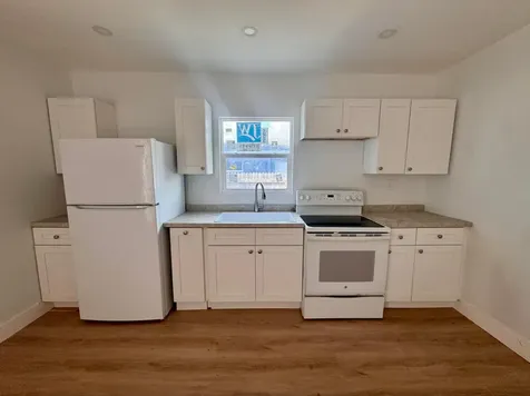 2513 Avenue E Riviera Beach FL 33404