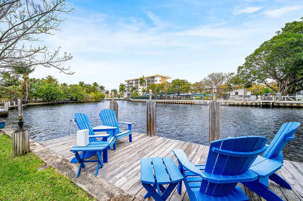1733 Coral Gardens Drive Wilton Manors FL 33334