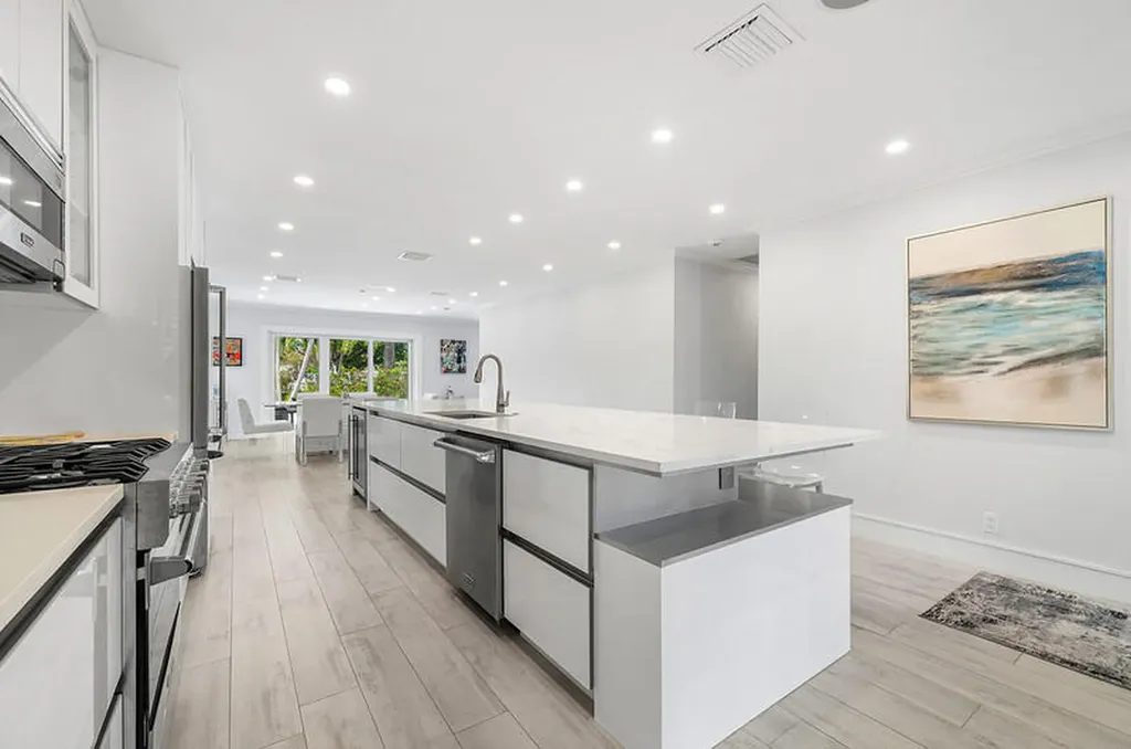 1733 Coral Gardens Drive Wilton Manors FL 33334