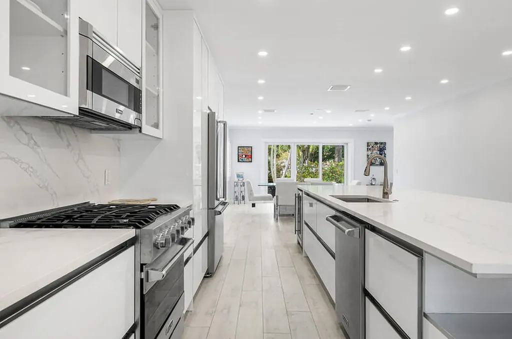 1733 Coral Gardens Drive Wilton Manors FL 33334