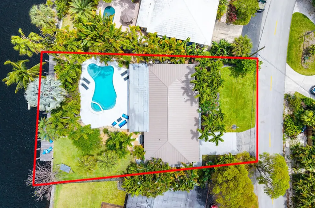 1733 Coral Gardens Drive Wilton Manors FL 33334